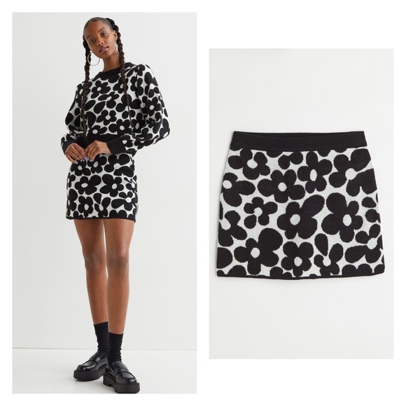 H&M Dresses & Skirts - H&M Women’s Black/White Knit Floral Mini Skirt Med